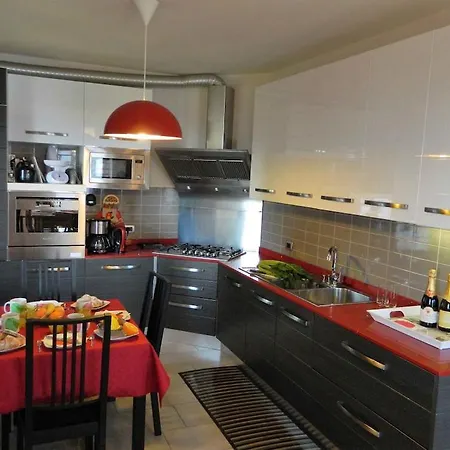 בית נופש Balcony On Pianello Pianello Del Lario